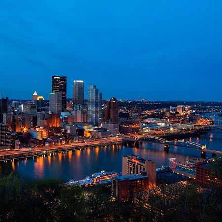 Sheraton Pittsburgh Hotel At Station Square Экстерьер фото