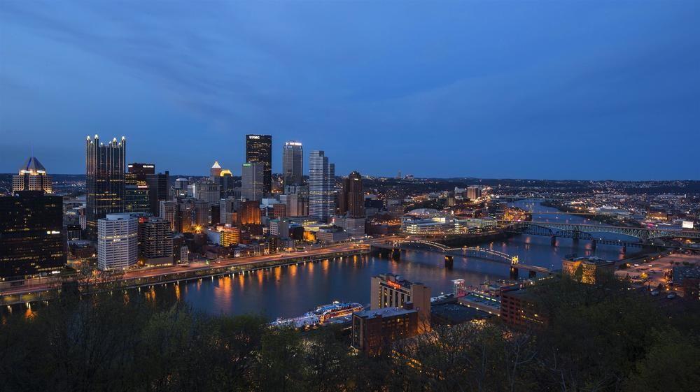 Sheraton Pittsburgh Hotel At Station Square Экстерьер фото